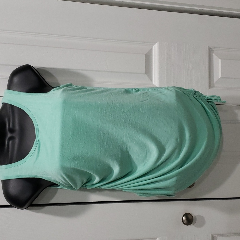 Be Up! Ladies SMALL built in bra rayon slub knit adjustable length u-neck tank